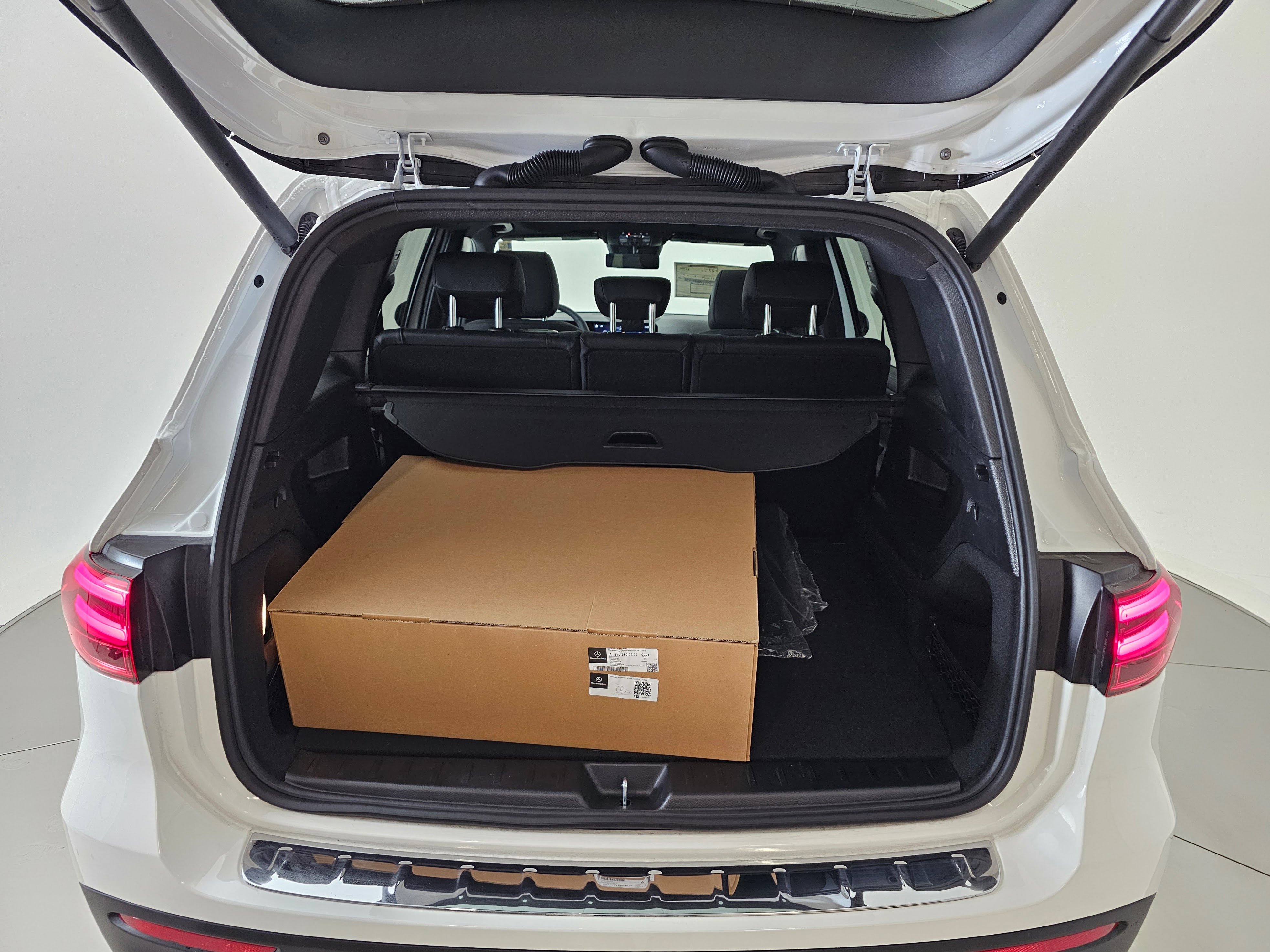 New 2026 Mercedes-Benz GLB 250 4MATIC image 27