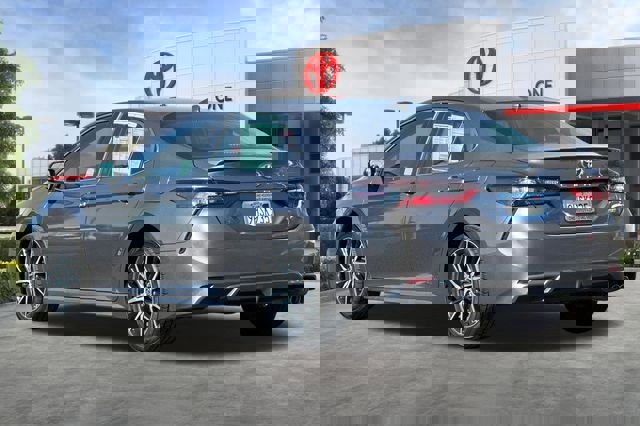 Certified 2024 Toyota Camry SE image 7