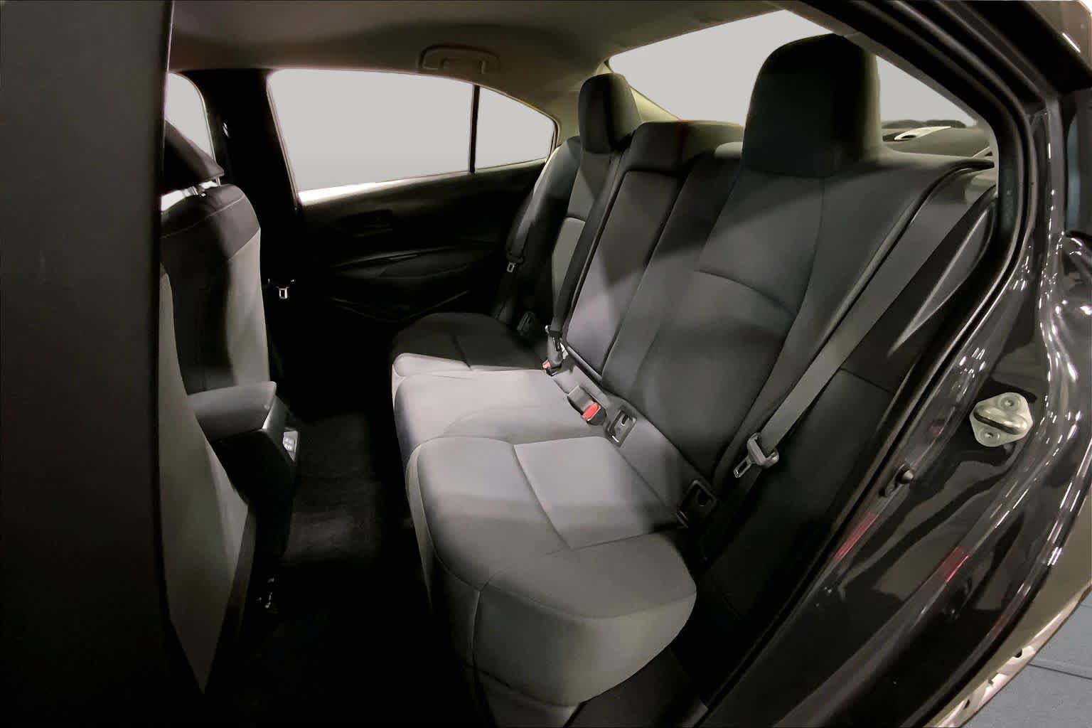 Used 2023 Toyota Corolla LE FWD image 21