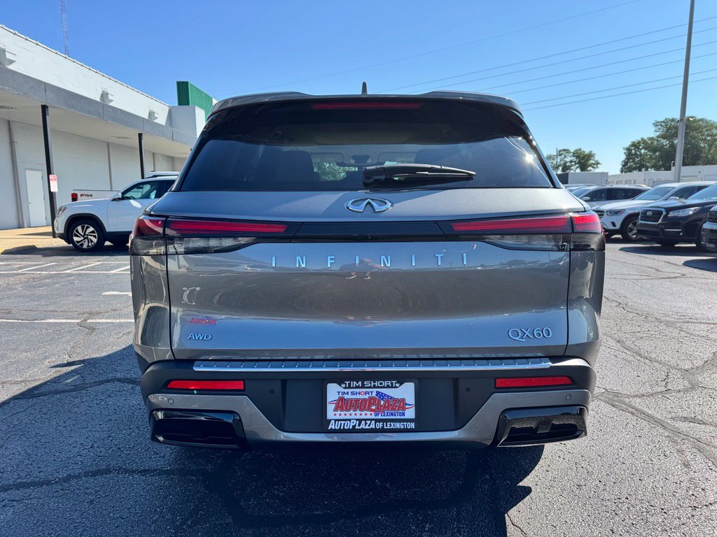 Used 2023 INFINITI QX60 Luxe w/ Cargo Package AWD/4WD image 11