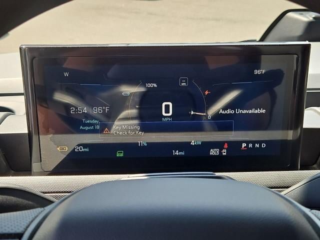 New 2025 Chevrolet Brightdrop 400 w/ Power Door Package AWD/4WD image 12