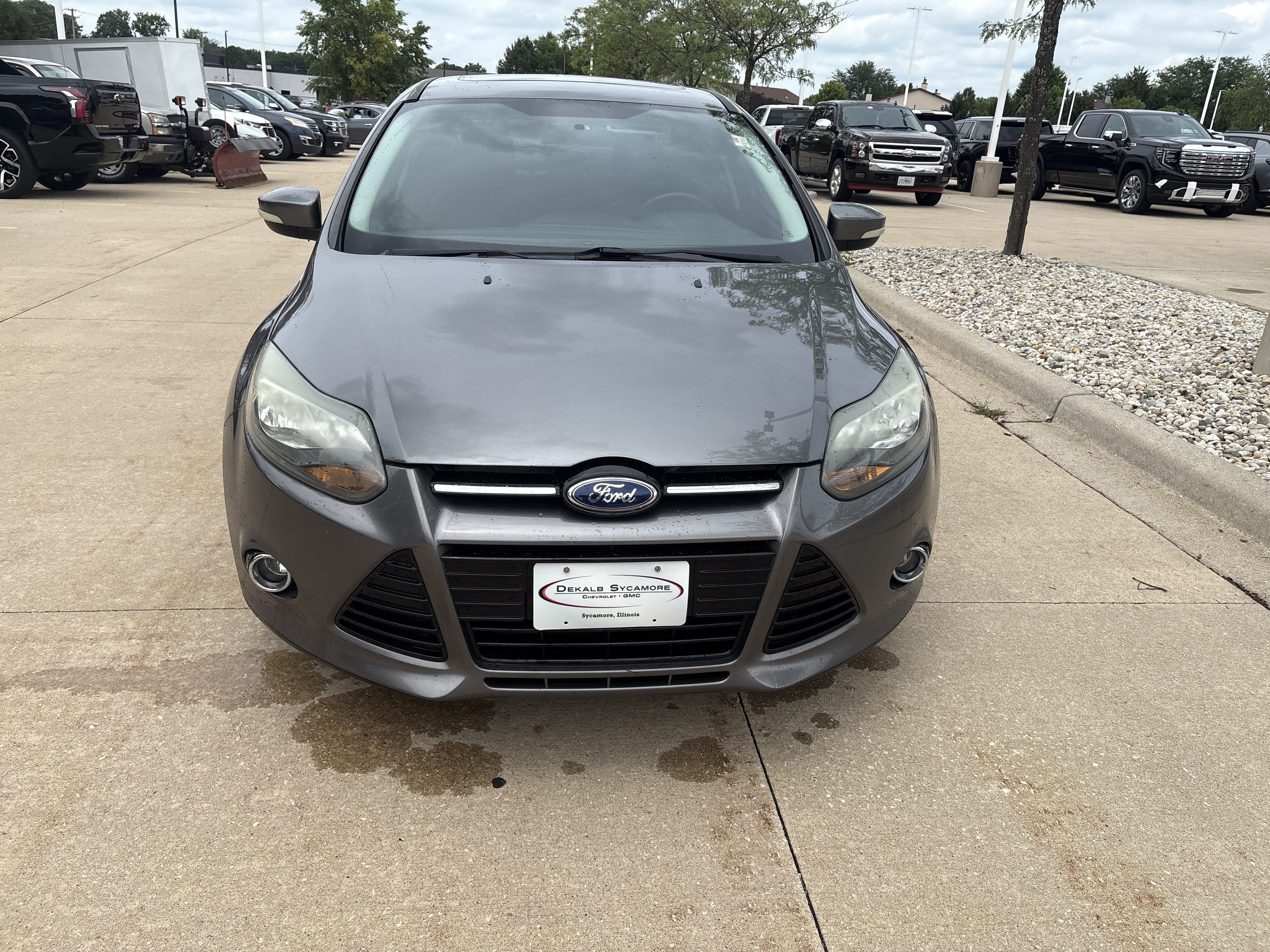 Used 2013 Ford Focus Titanium w/ Titanium Handling Pkg FWD image 8