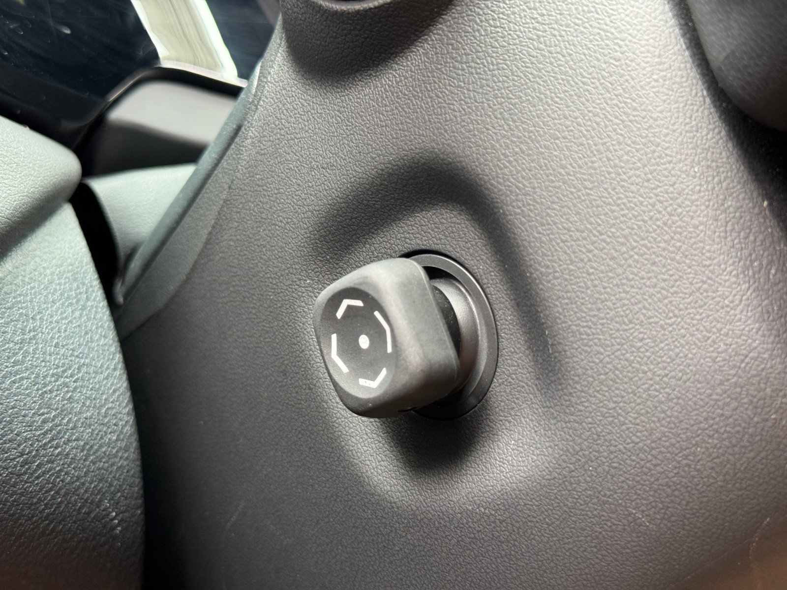 Used 2023 Lexus RX 350 w/ Luxury Package image 20