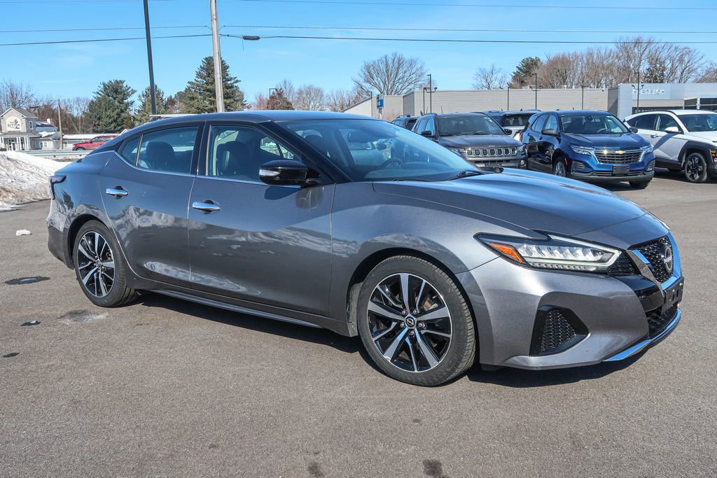 Used 2023 Nissan Maxima SV w/ Floor Mat Group image 8