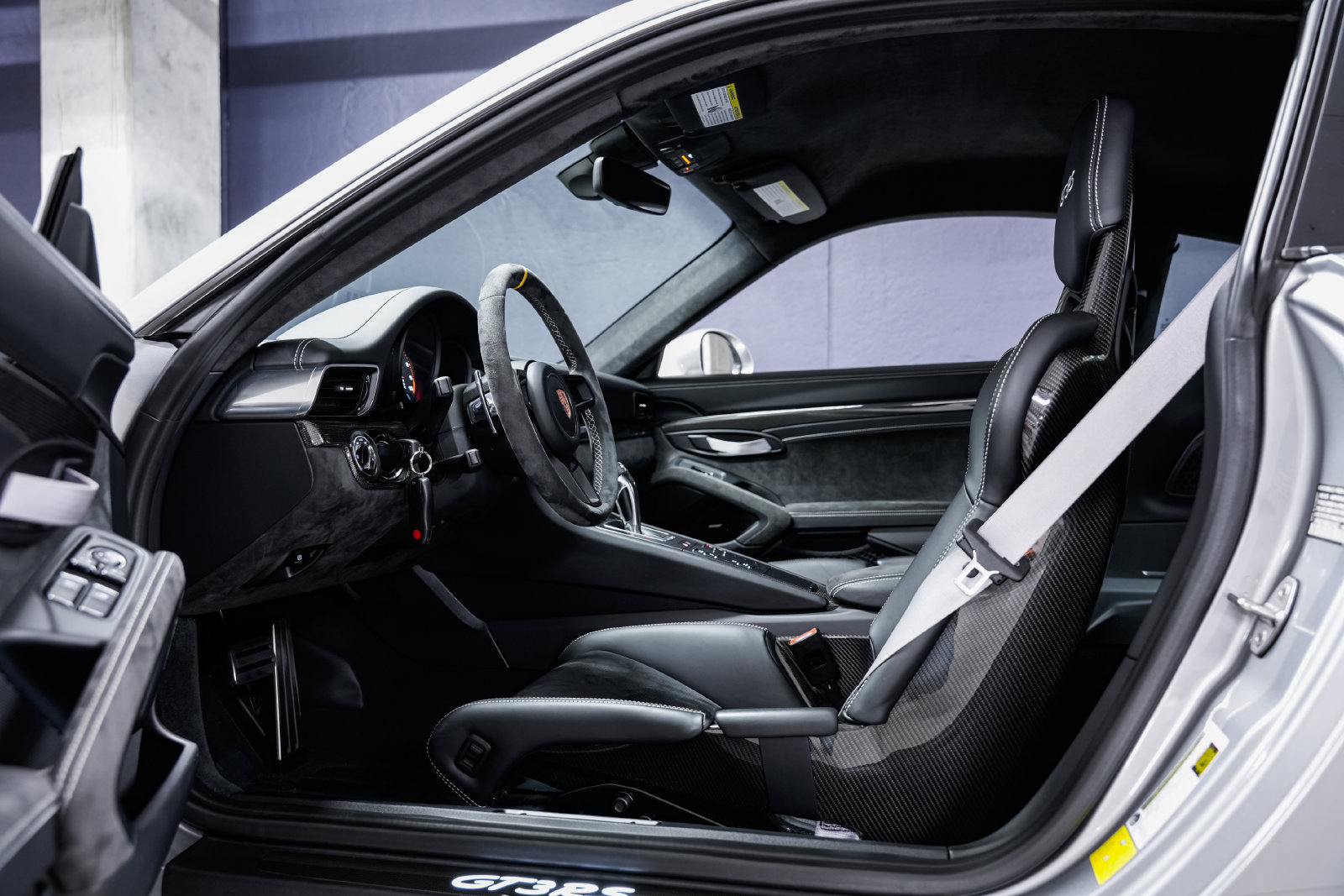 Used 2019 Porsche 911 GT3 RS RWD image 19