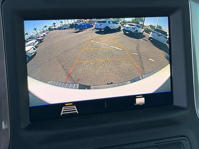 Certified 2021 Chevrolet Silverado 2500 Custom w/ Custom Value Package AWD/4WD image 21