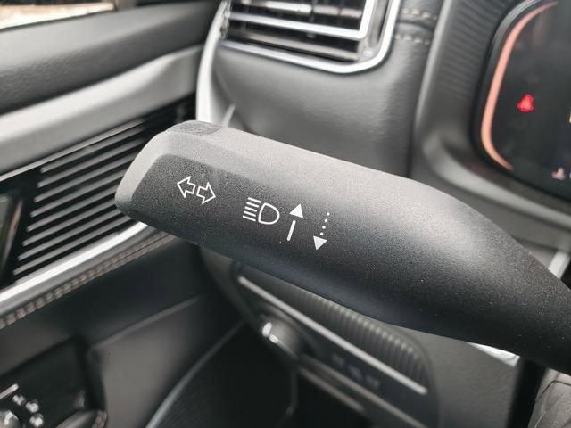 New 2026 Jeep Grand Wagoneer 4WD image 25