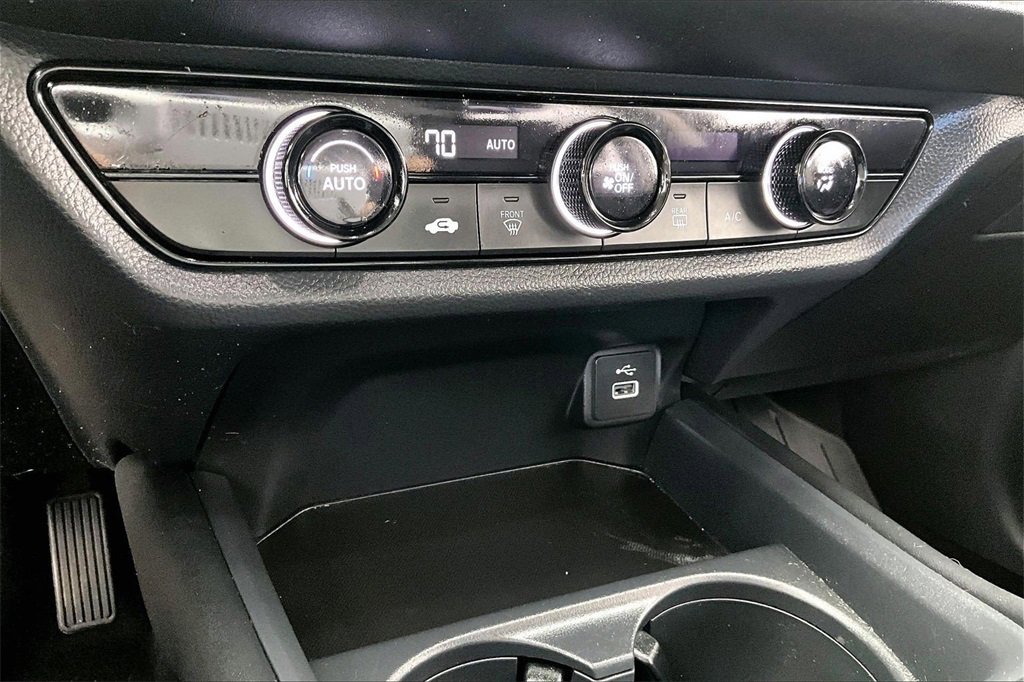 Used 2025 Honda HR-V LX image 31