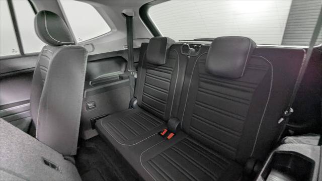 Used 2024 Volkswagen Tiguan S FWD image 17