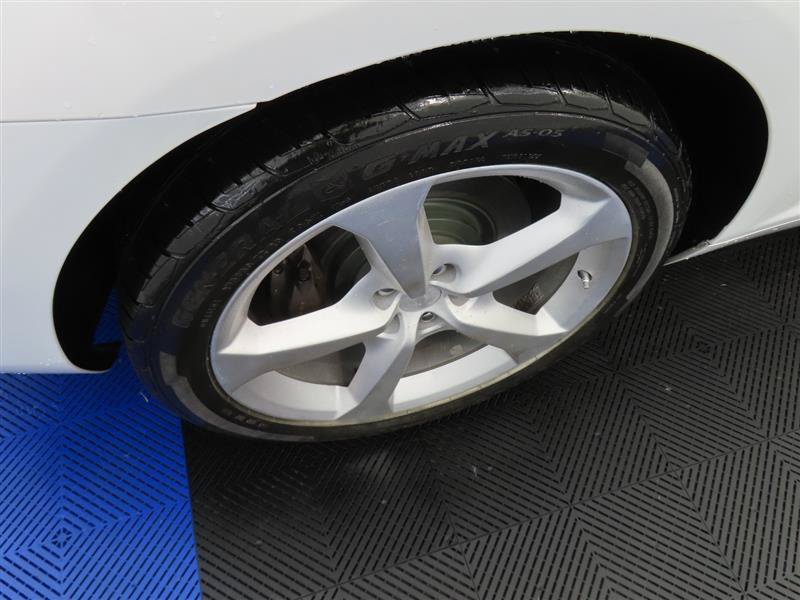 Used 2013 Chevrolet Camaro SS RWD image 10