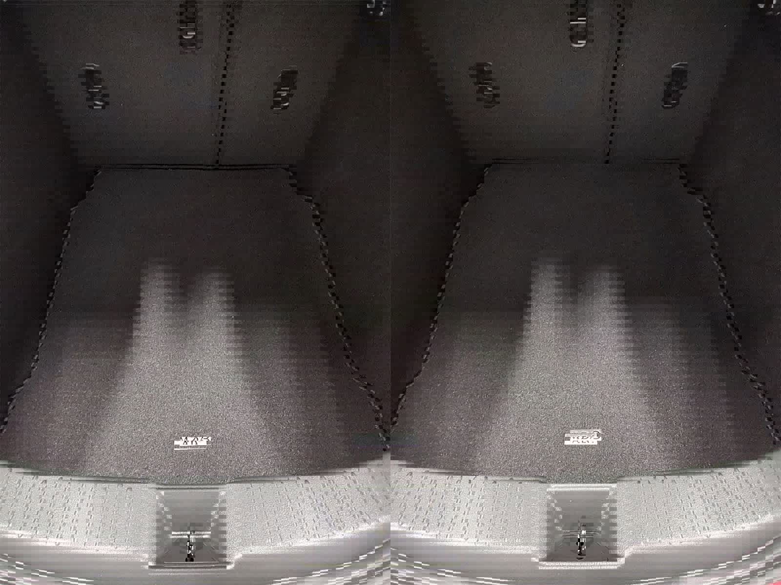 New 2025 MAZDA MAZDA3 Hatchback w/Premium Plus Pkg image 34