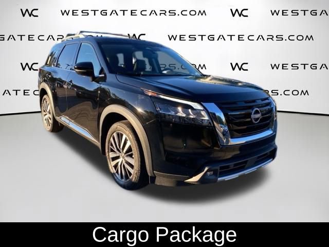 Used 2022 Nissan Pathfinder Platinum w/ Lighting Package (N92) image 4