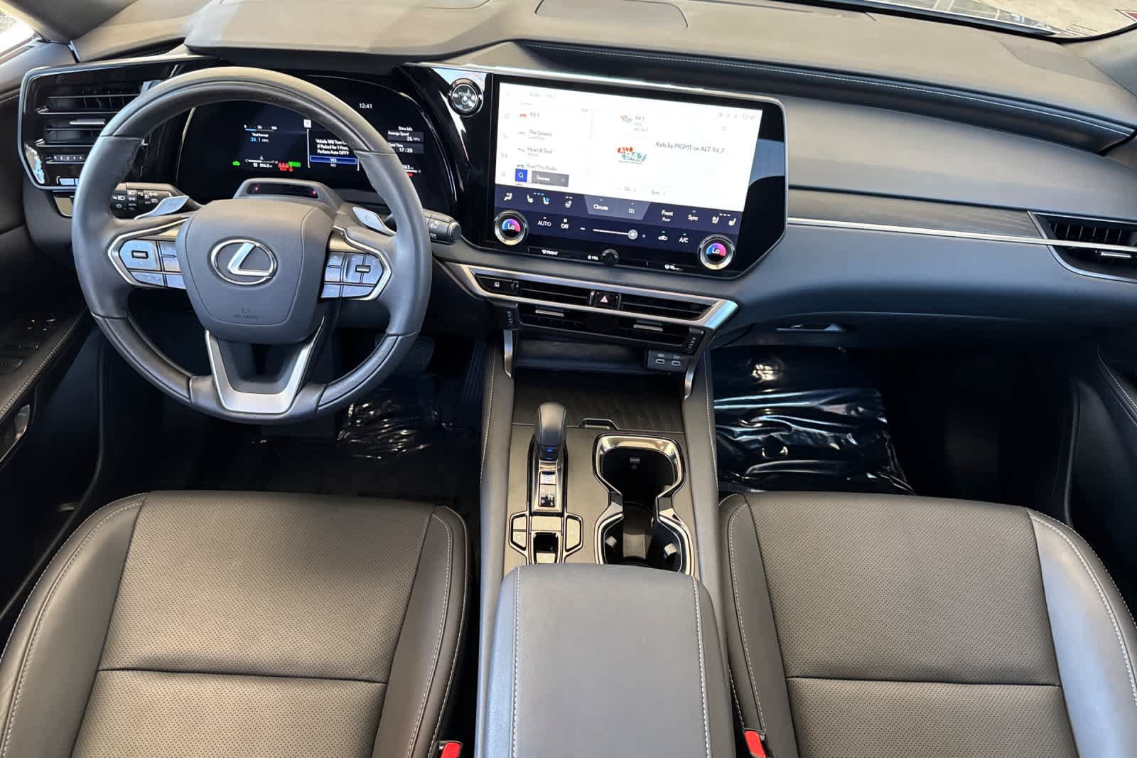 Used 2026 Lexus RX 350h w/ Convenience Package AWD/4WD image 3