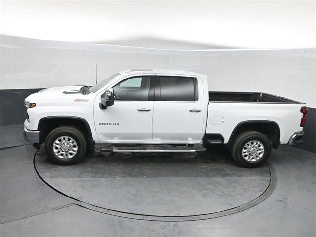 Used 2024 Chevrolet Silverado 2500 LTZ w/ LTZ Convenience Package image 36