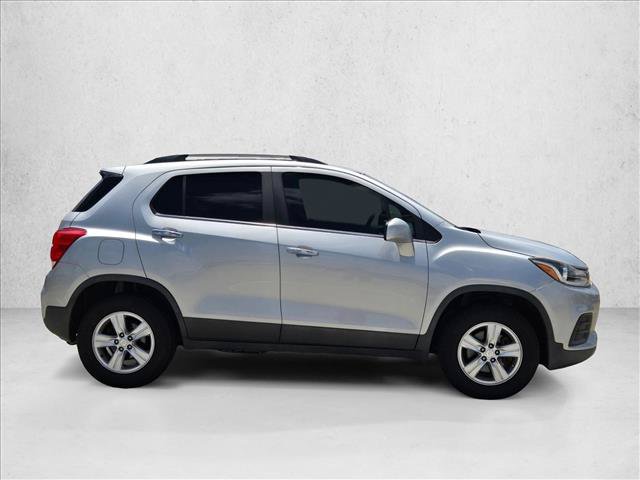 Used 2017 Chevrolet Trax LT w/ LT Convenience Package AWD/4WD video 4