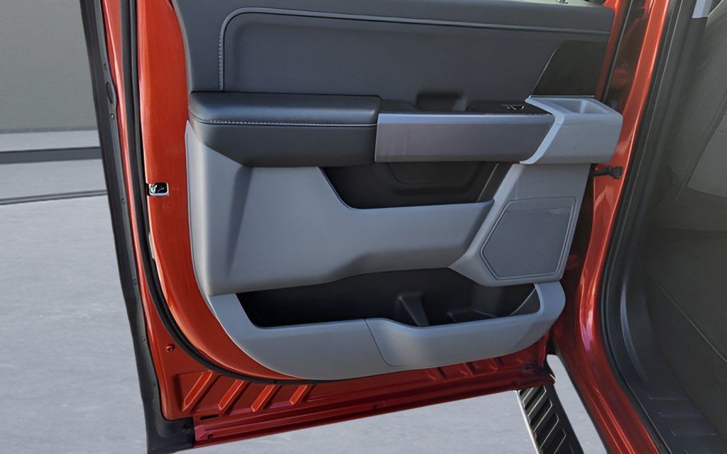 Used 2023 Ford F150 XLT w/ Equipment Group 302A High AWD/4WD image 27