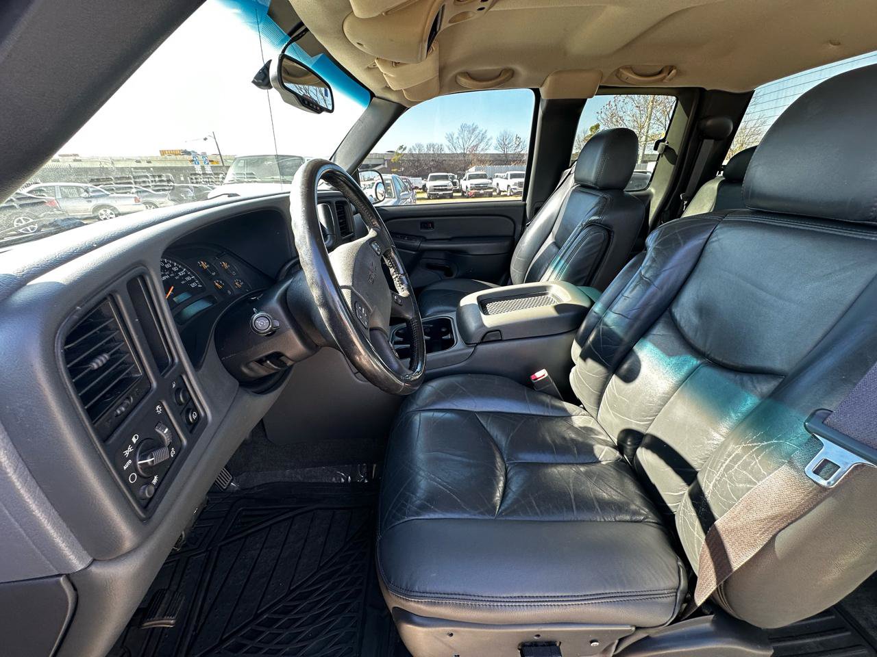 Used 2004 GMC Sierra 1500 SLE w/ Safe And Sound Package RWD image 21