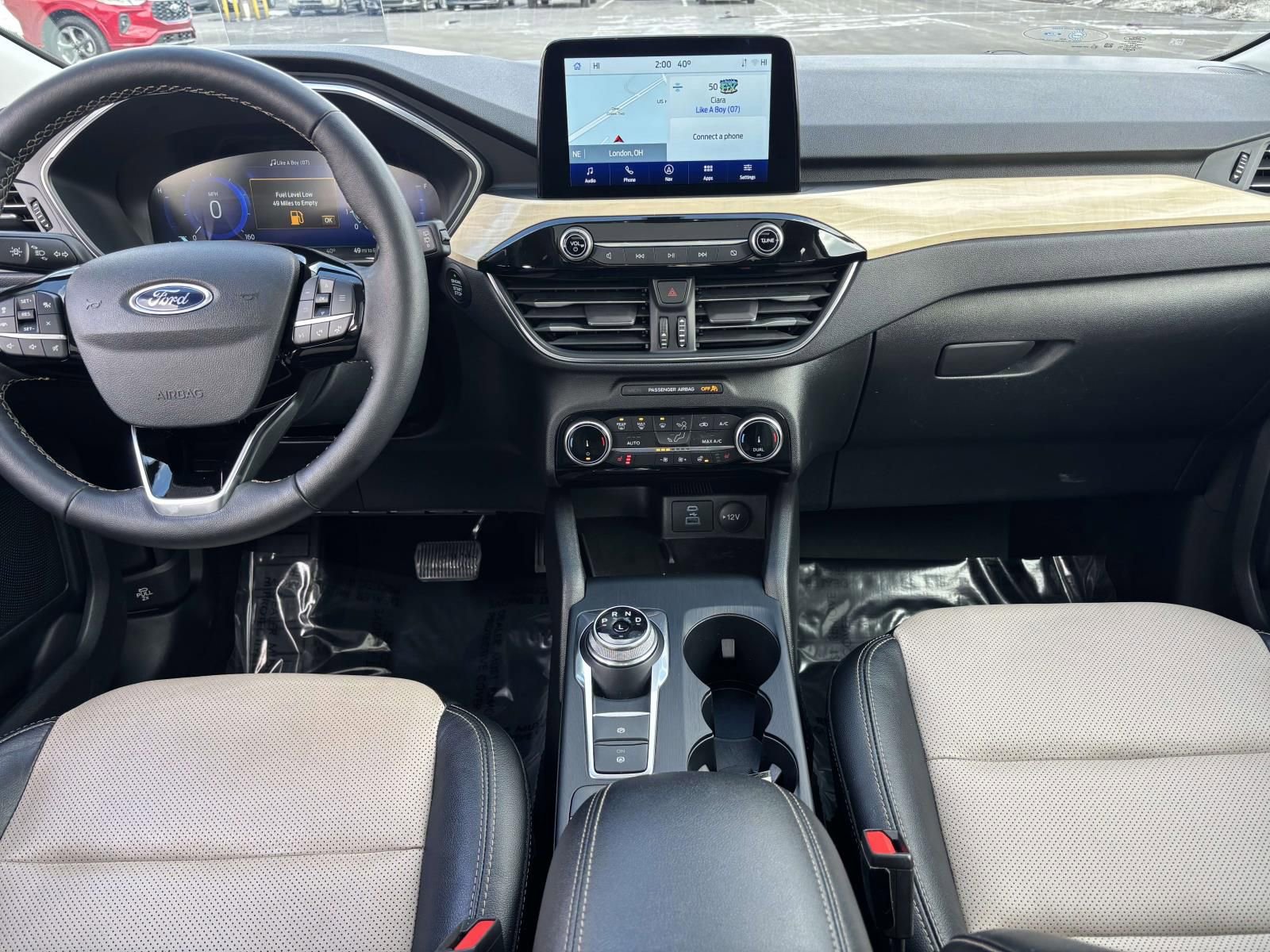 Used 2022 Ford Escape Titanium w/ Titanium Elite Package image 33