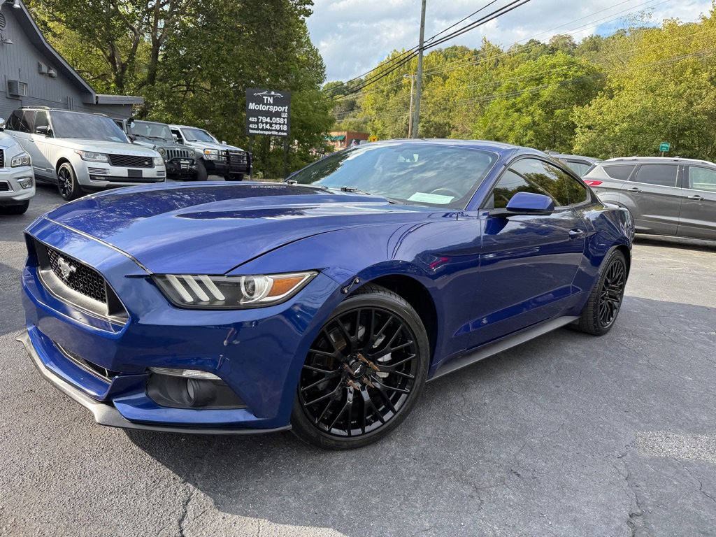 Used 2015 Ford Mustang Premium w/ Equipment Group 201A image 3