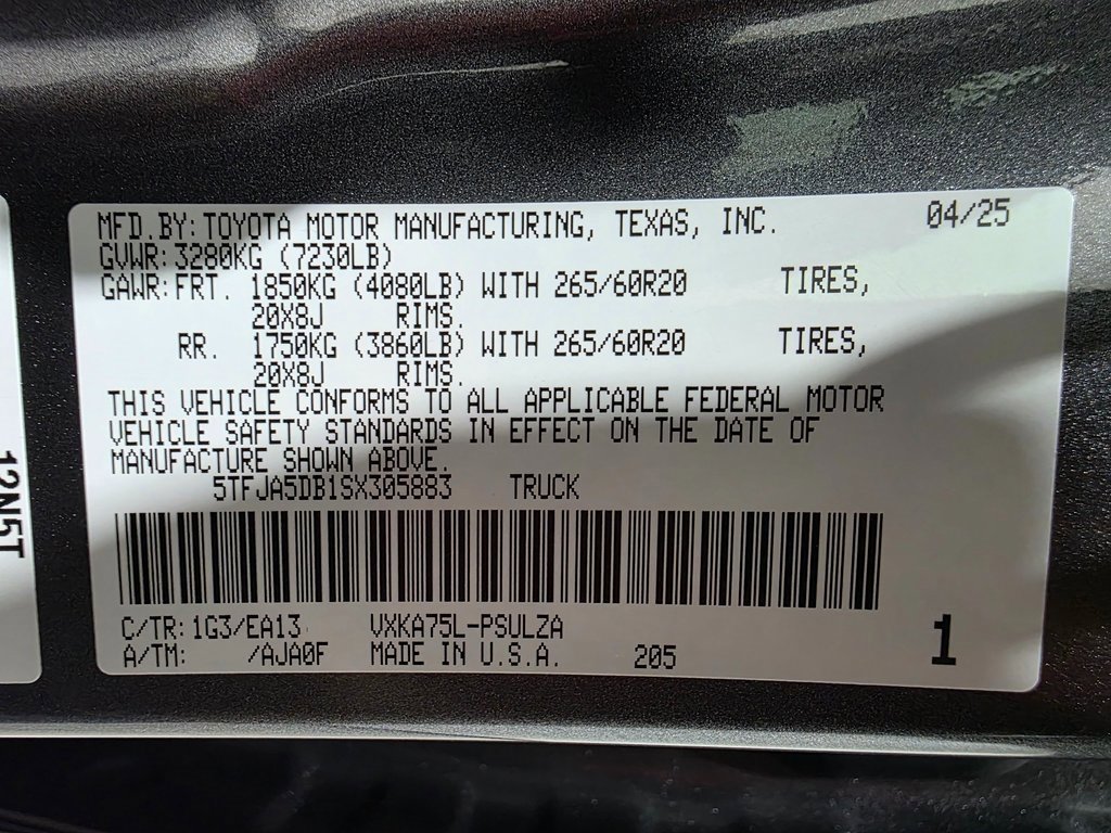 Used 2025 Toyota Tundra Limited image 44