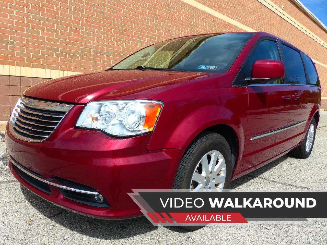 Used 2015 Chrysler Town & Country Touring