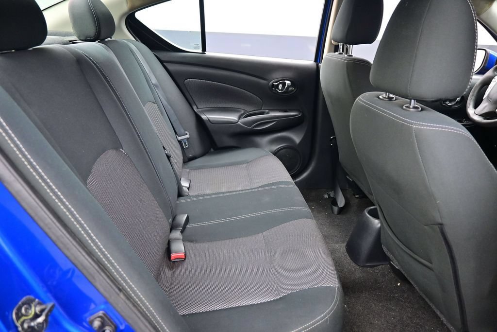 Used 2017 Nissan Versa SV FWD image 29