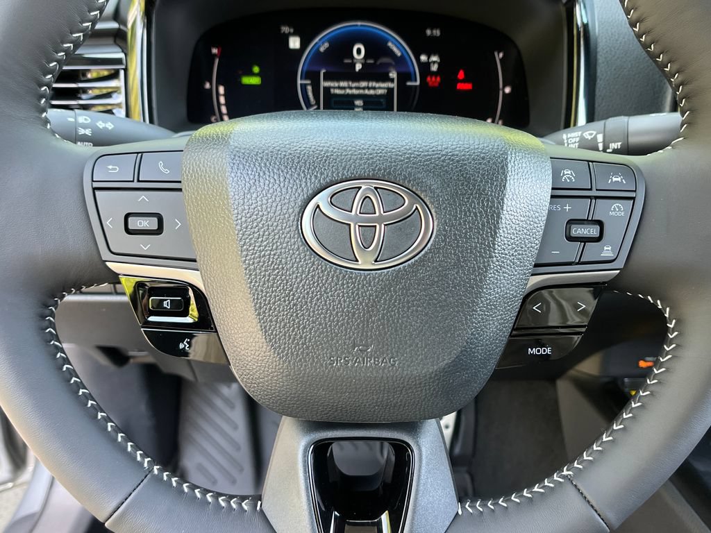 New 2026 Toyota Camry SE w/ Convenience Package AWD/4WD image 14