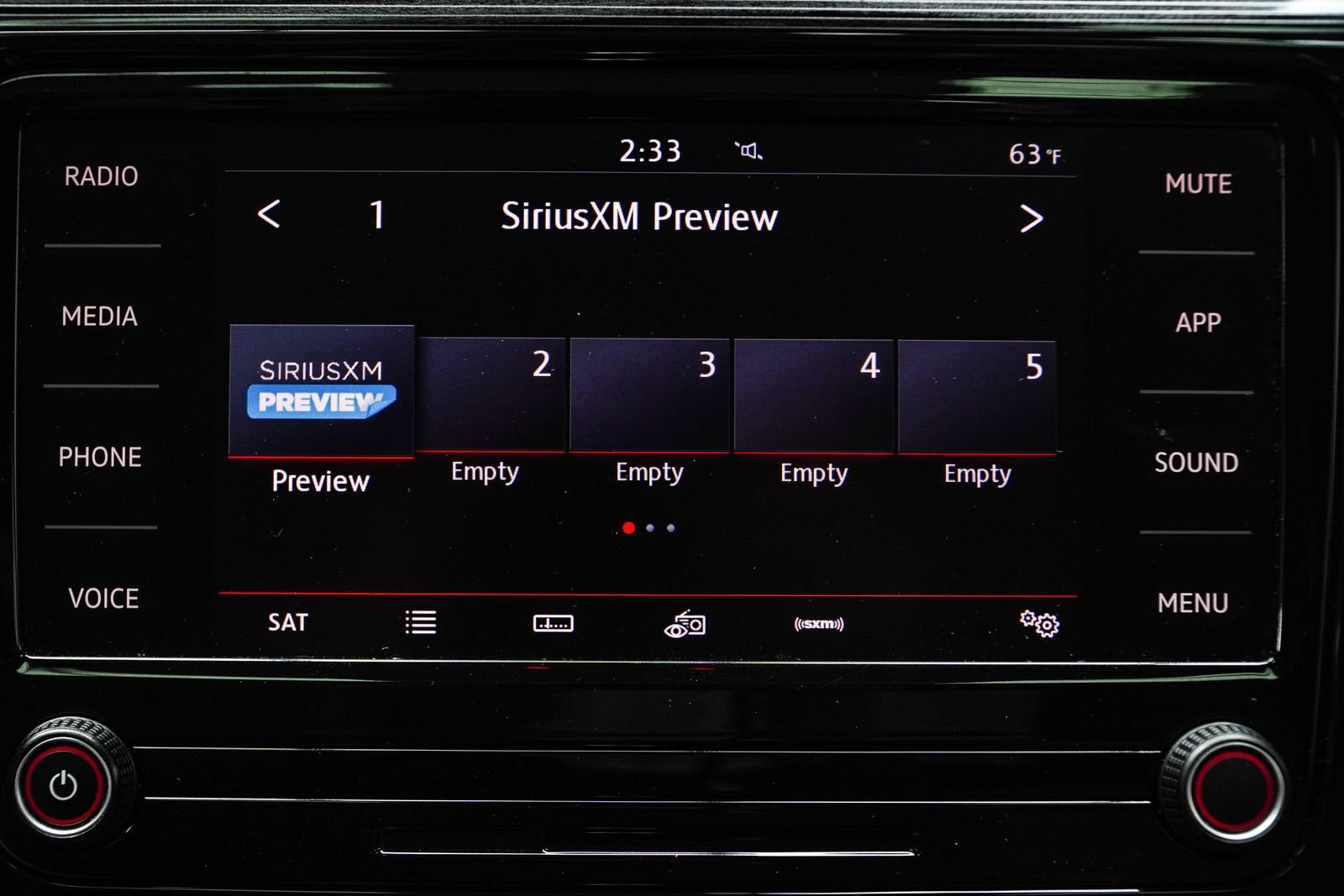 Used 2020 Volkswagen Passat 2.0T R-Line FWD image 24