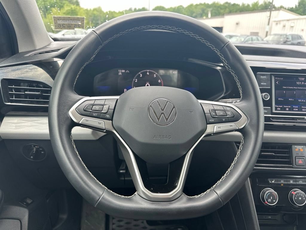 Used 2024 Volkswagen Taos S AWD/4WD image 17