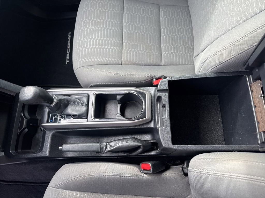 Used 2017 Toyota Tacoma SR5 w/ Tow Package image 20