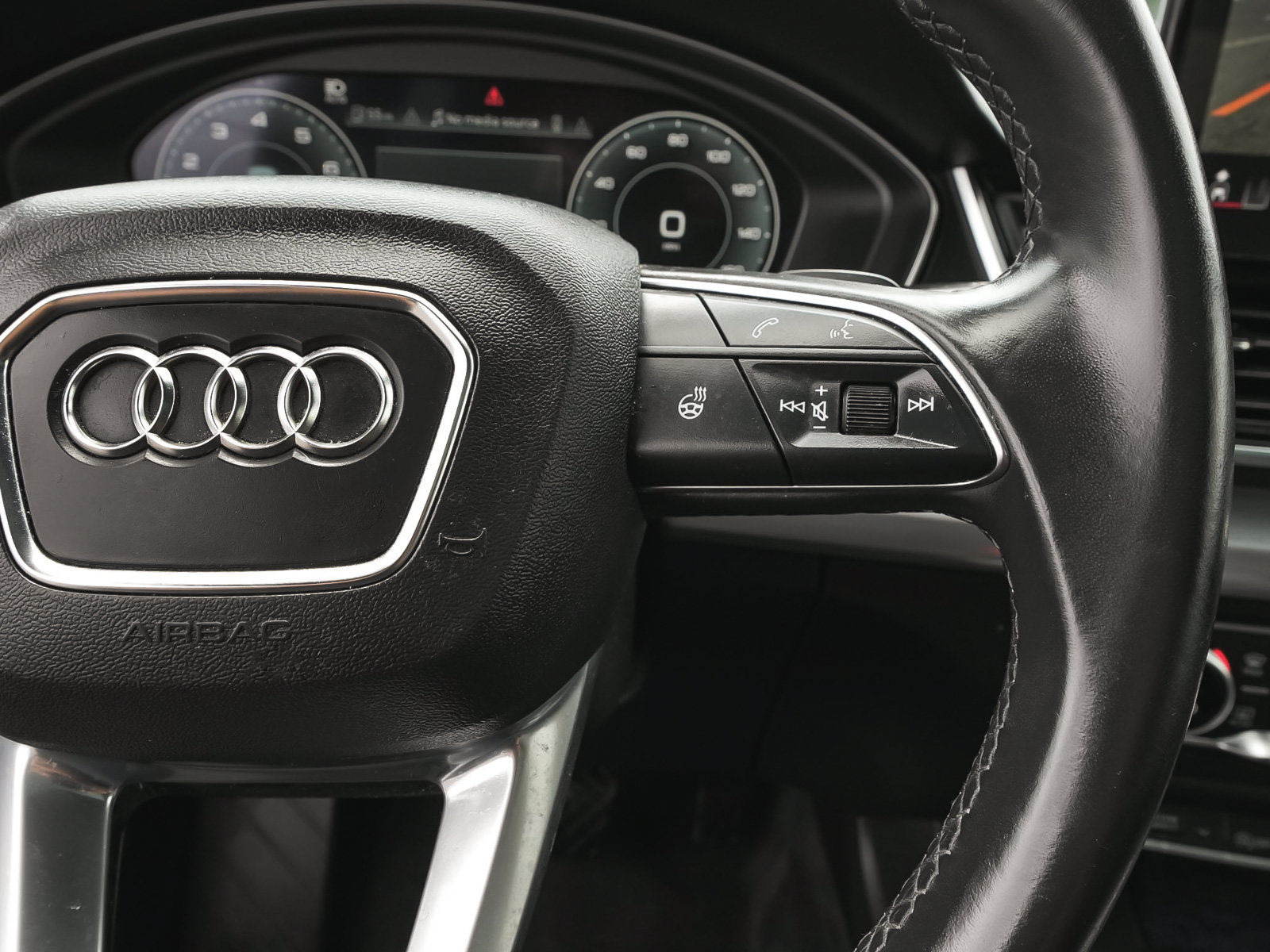 Used 2023 Audi Q5 2.0T Prestige w/ Prestige Package AWD/4WD image 20