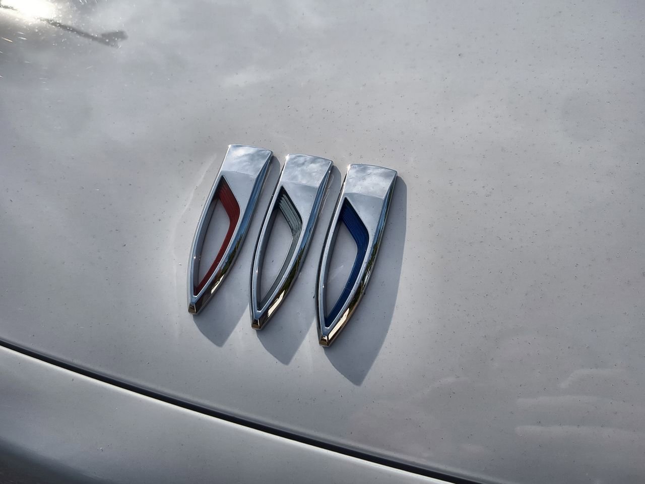 Used 2025 Buick Enclave Preferred w/ Power Package image 31