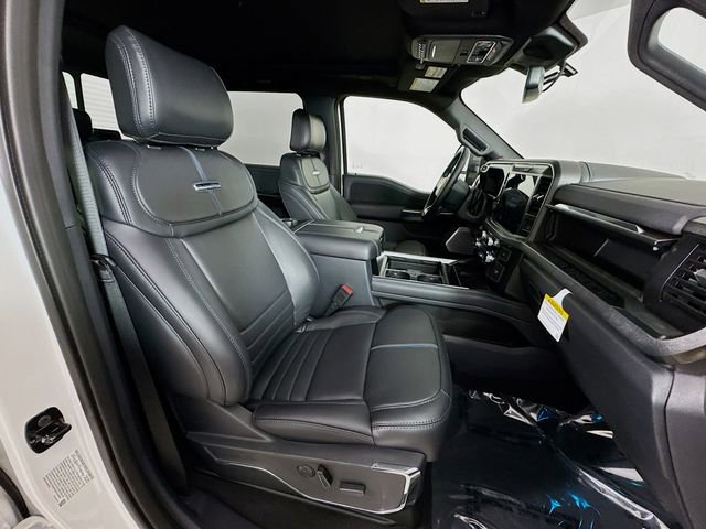 New 2026 Ford F450 Platinum w/ FX4 Off-Road Package image 30