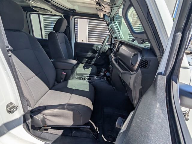 Used 2021 Jeep Gladiator Sport w/ Trailer Tow Package image 21