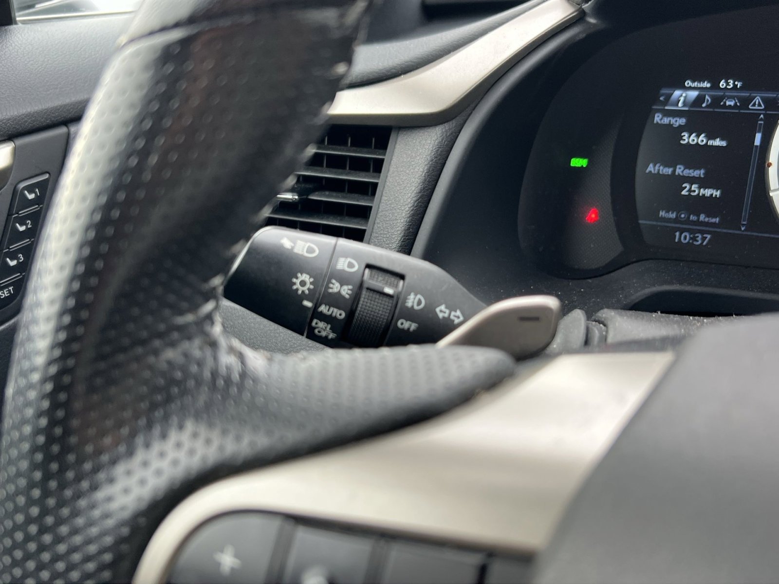 Used 2022 Lexus RX 450h F Sport image 34