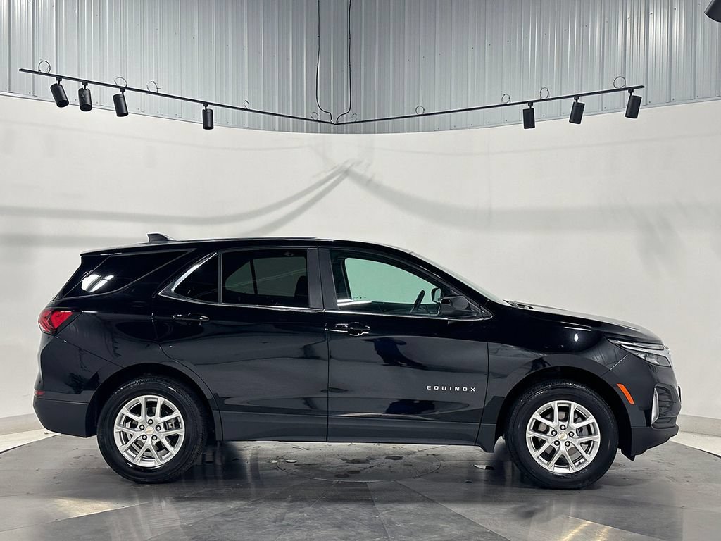 Used 2023 Chevrolet Equinox LT AWD/4WD image 10