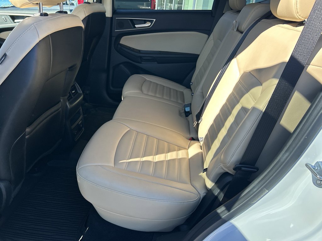 Used 2022 Ford Edge SEL w/ Convenience Package image 30