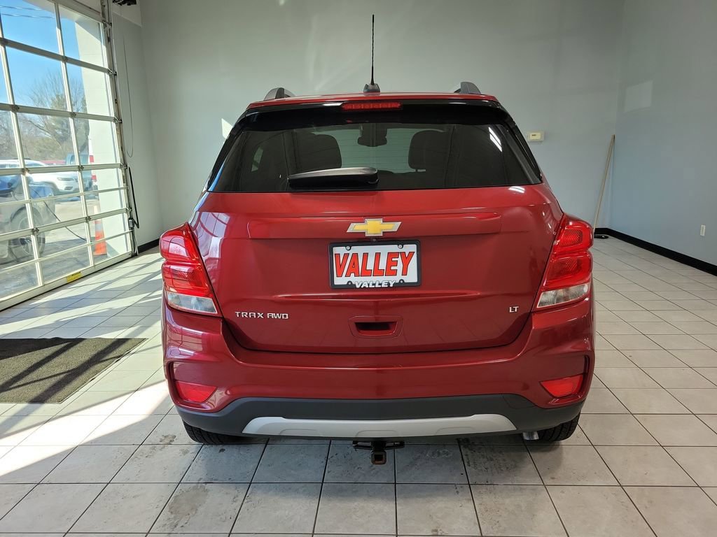 Used 2018 Chevrolet Trax LT w/ LT Convenience Package image 10