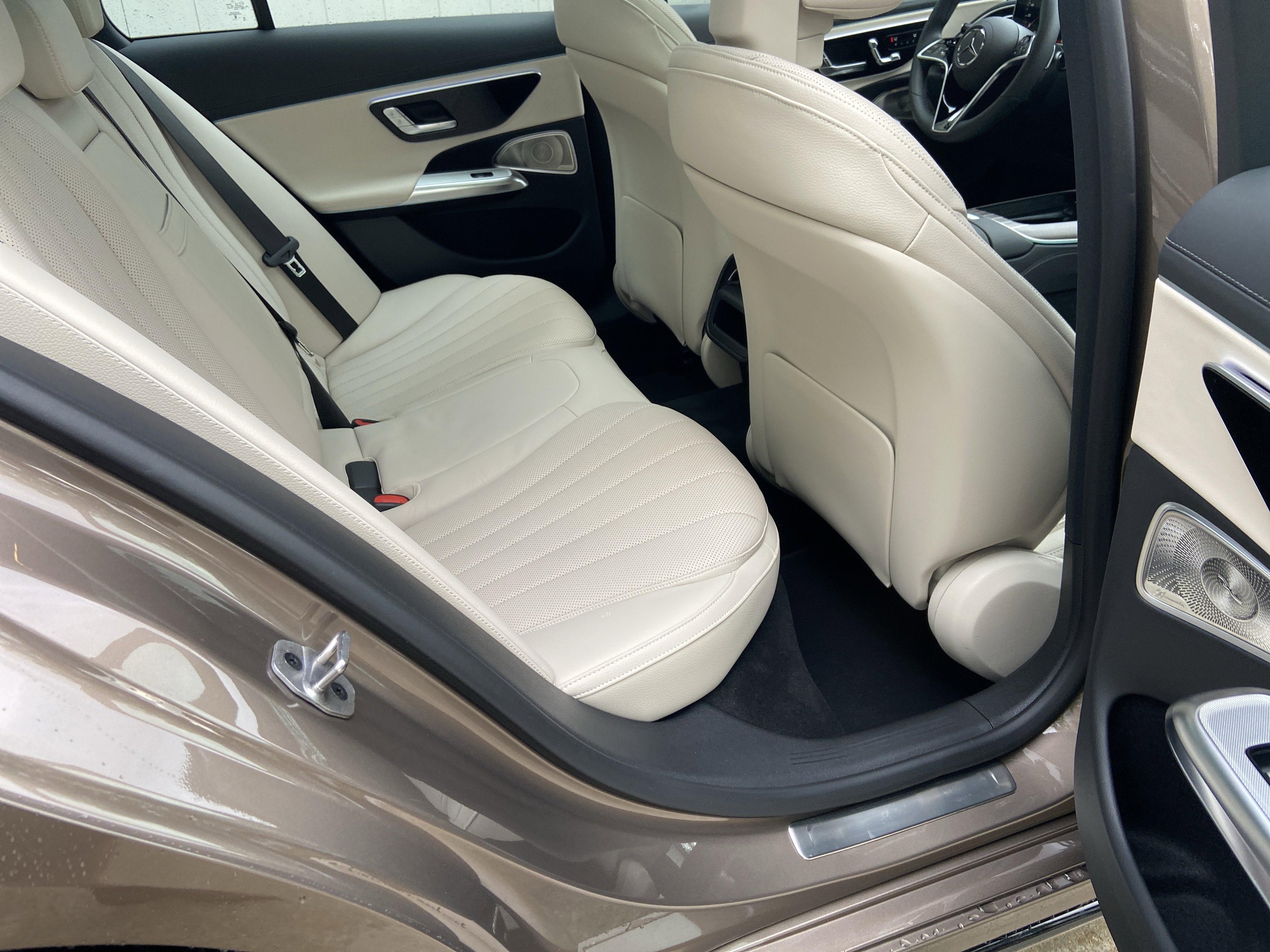 Certified 2026 Mercedes-Benz E 450 4MATIC Sedan image 45