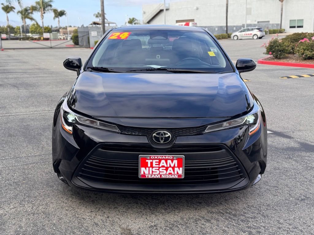 Used 2024 Toyota Corolla LE FWD video 3