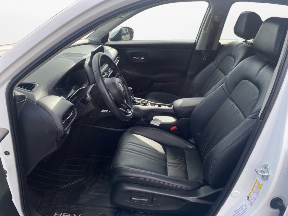 Certified 2024 Honda HR-V EX-L image 9