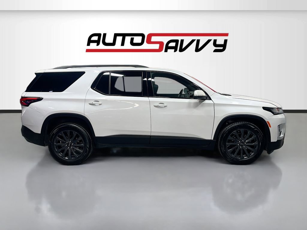 Used 2023 Chevrolet Traverse RS image 8