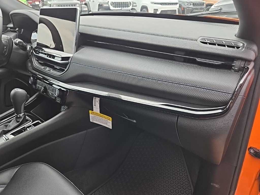 New 2026 Jeep Compass Latitude AWD/4WD image 69