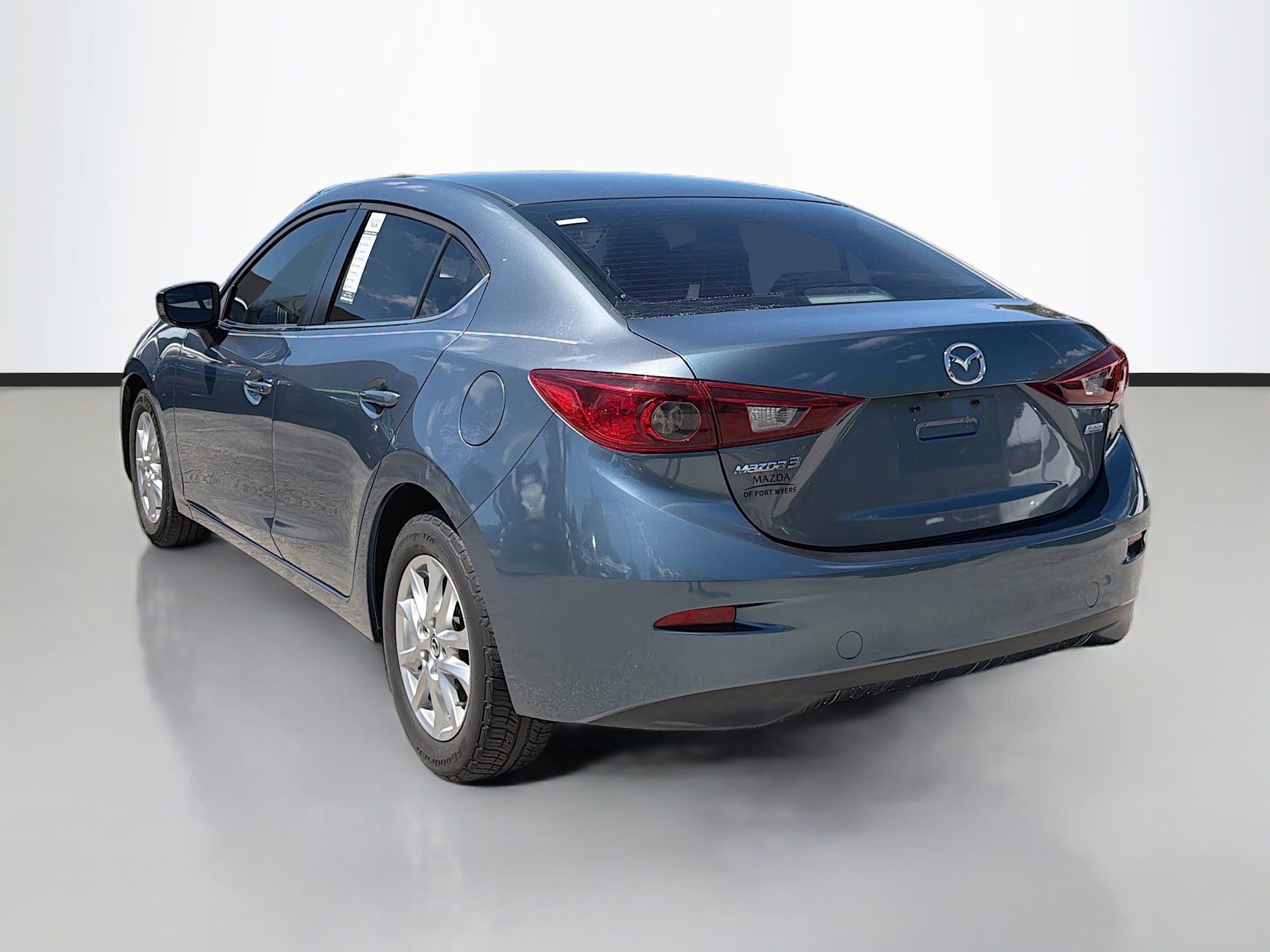 Used 2016 MAZDA MAZDA3 i Sport w/ Preferred Equipment Package image 5