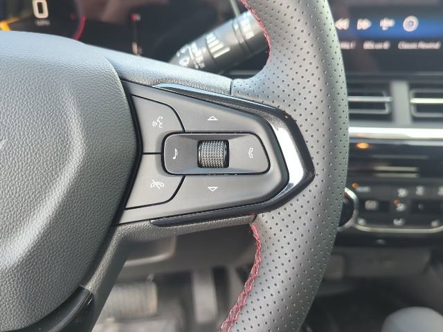 New 2026 Chevrolet Trax RS w/ Sunroof Package image 16