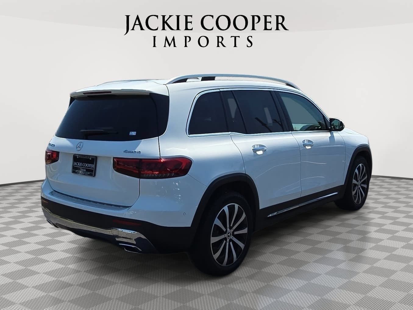 Used 2020 Mercedes-Benz GLB 250 4MATIC image 5