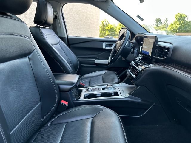 Used 2022 Ford Explorer Limited w/ Class IV Trailer Tow Package image 16