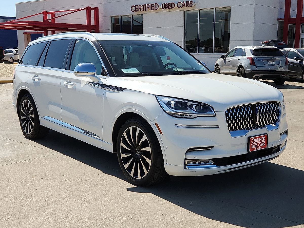 Used 2020 Lincoln Aviator Black Label Grand Touring w/ Class IV Trailer Tow Package AWD/4WD image 4