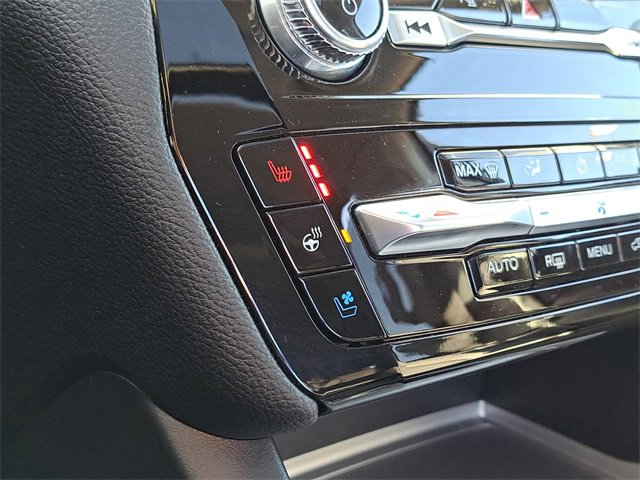 Used 2023 Ford Explorer Limited w/ Limited Technology Package image 16