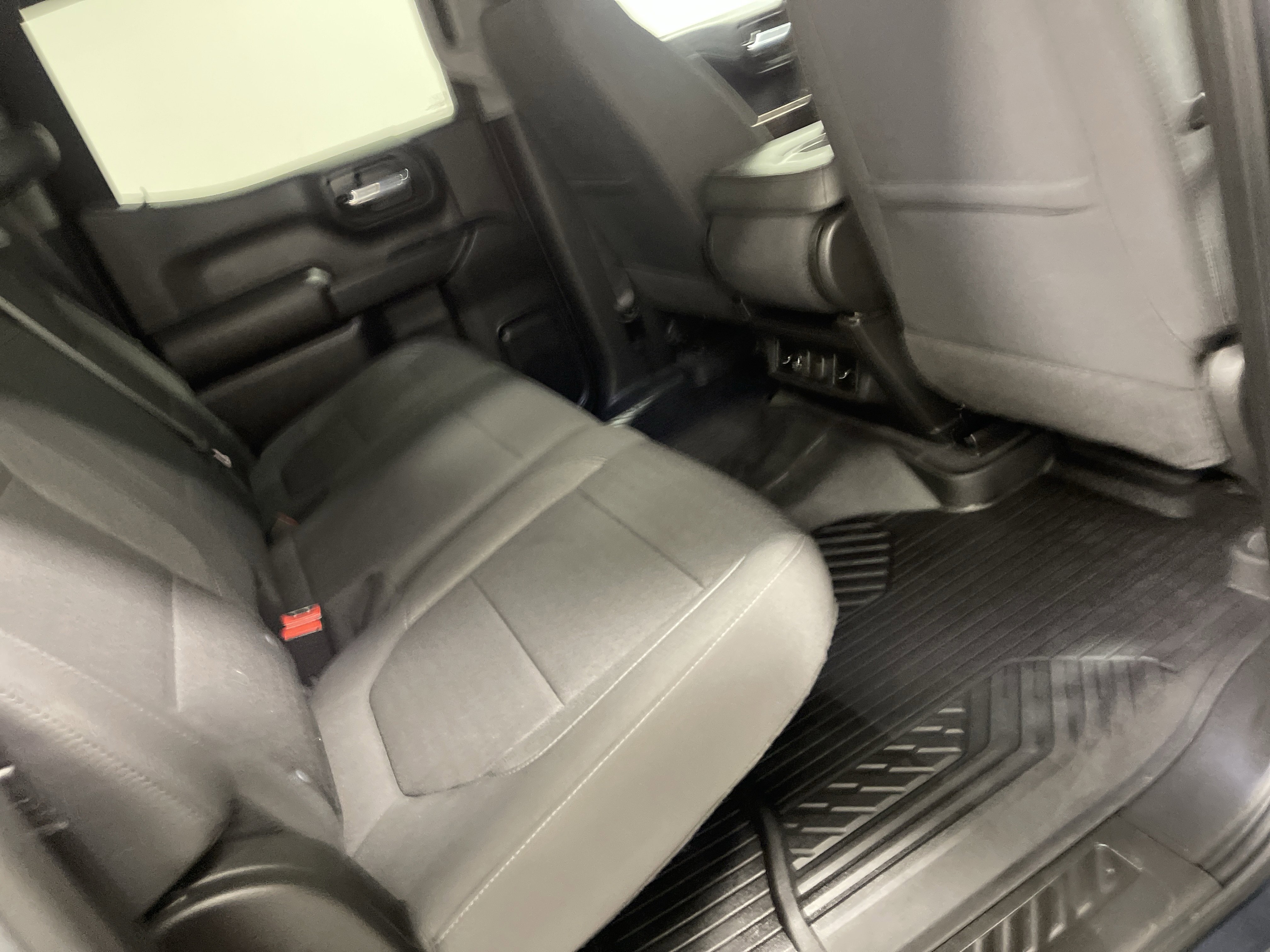 Used 2022 Chevrolet Silverado 1500 LT image 21